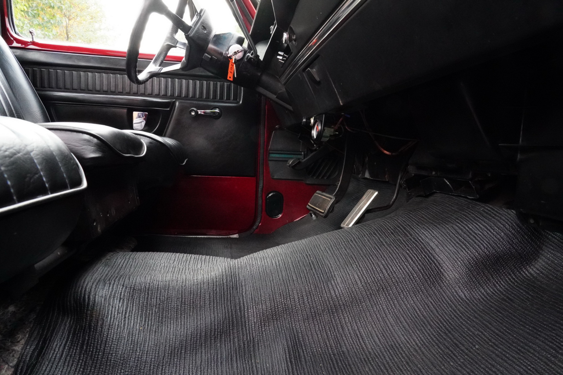 1979 Dodge D100 Truck Has ‘Vintage’ Written All Over It