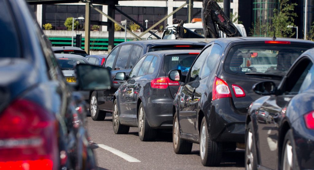 The Average American Now Spends A Record 225 Hours Commuting Every Year