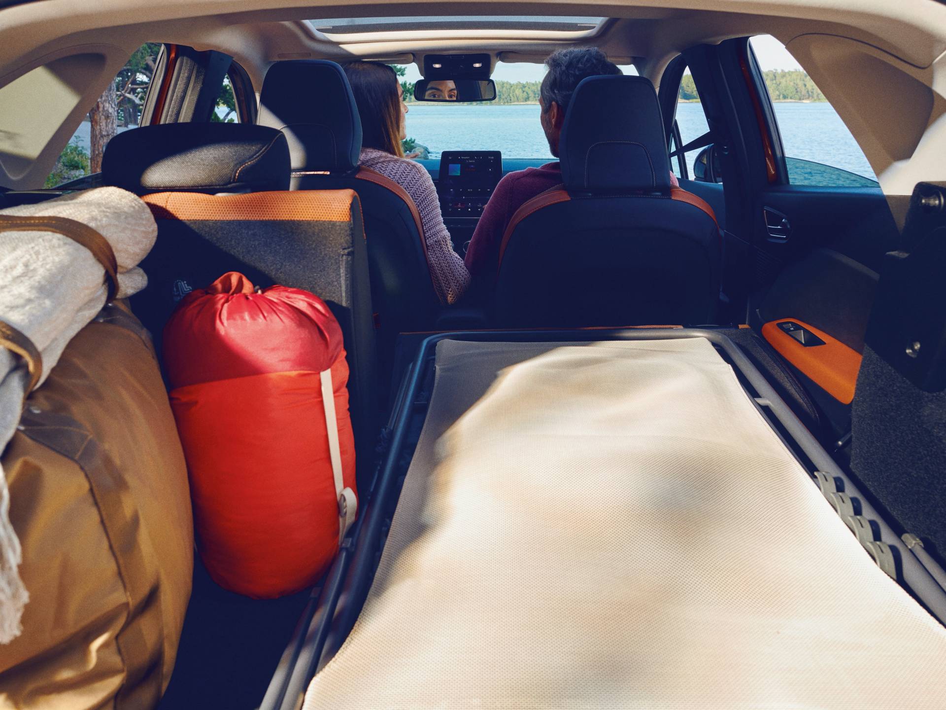 2020 Renault Captur Vies For European Supremacy, Stars In Huge Gallery