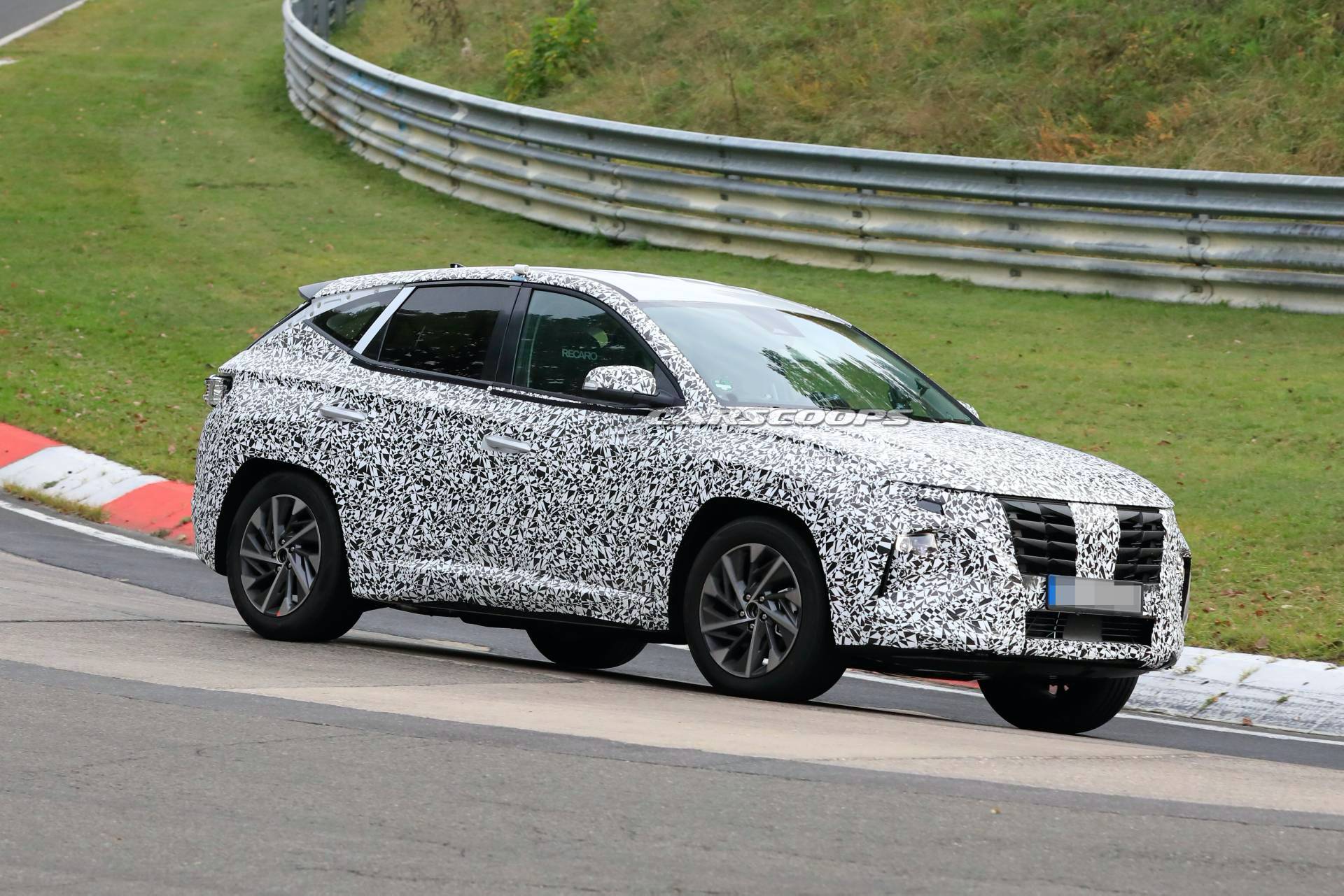 2021 Hyundai Tucson Starts Dropping Camo, Revealing Funky Grille