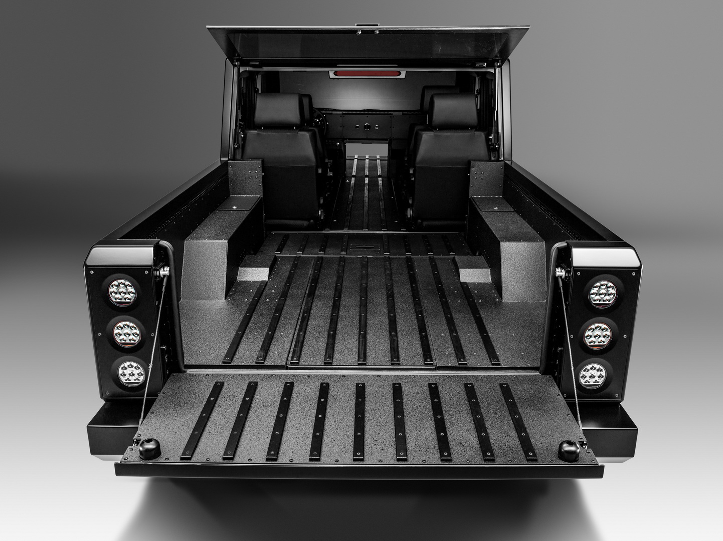 Bollinger’s All-Electric B1 SUV And B2 Pickup Want To Be The Eco-Conscious Warriors Hummer Never Was