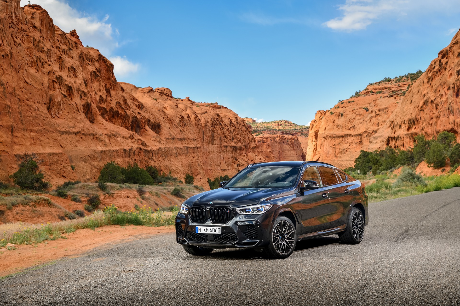 BMW X5 M And X6 M Unveiled With Up To 617 HP