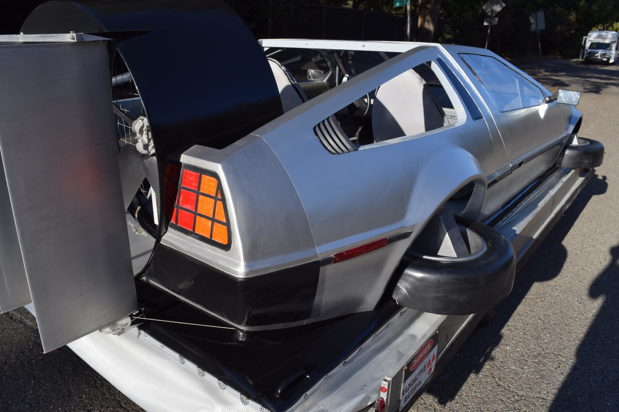 There’s a Bizarre DeLorean Hovercraft For Sale Right Now