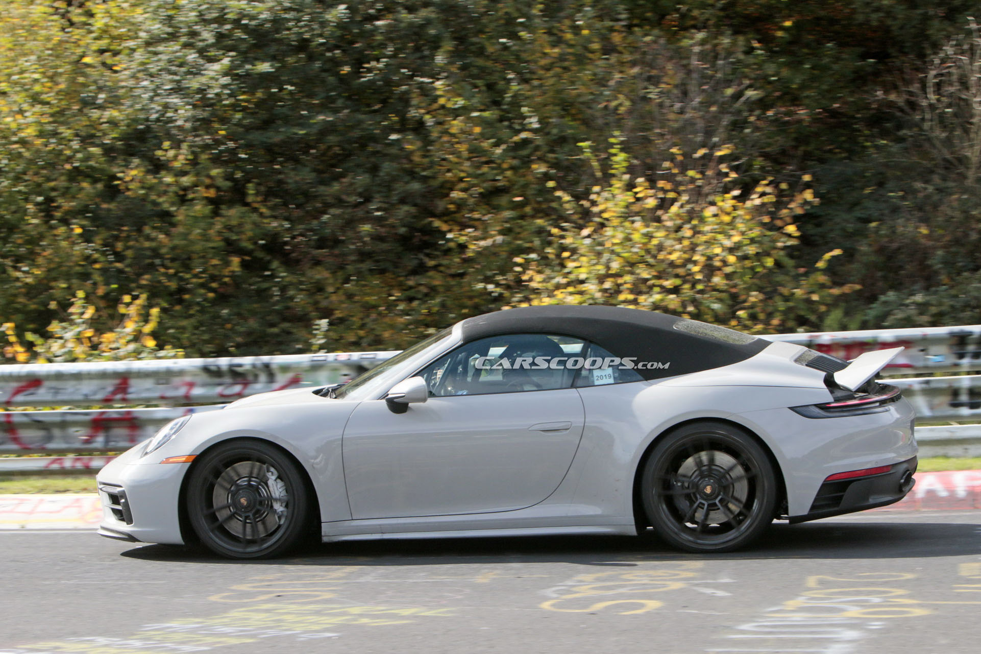 2020 Porsche 911 GTS Cabriolet Spied Camouflage-Free (Again), Looks Good