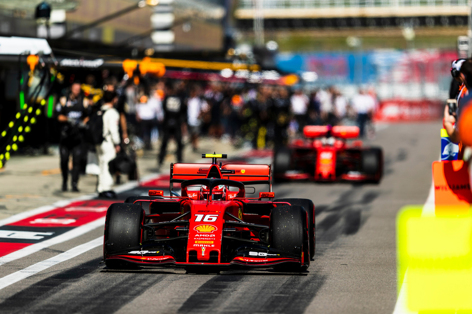 Ferrari Say They Don’t Have Big F1 Engine Advantage Over Mercedes