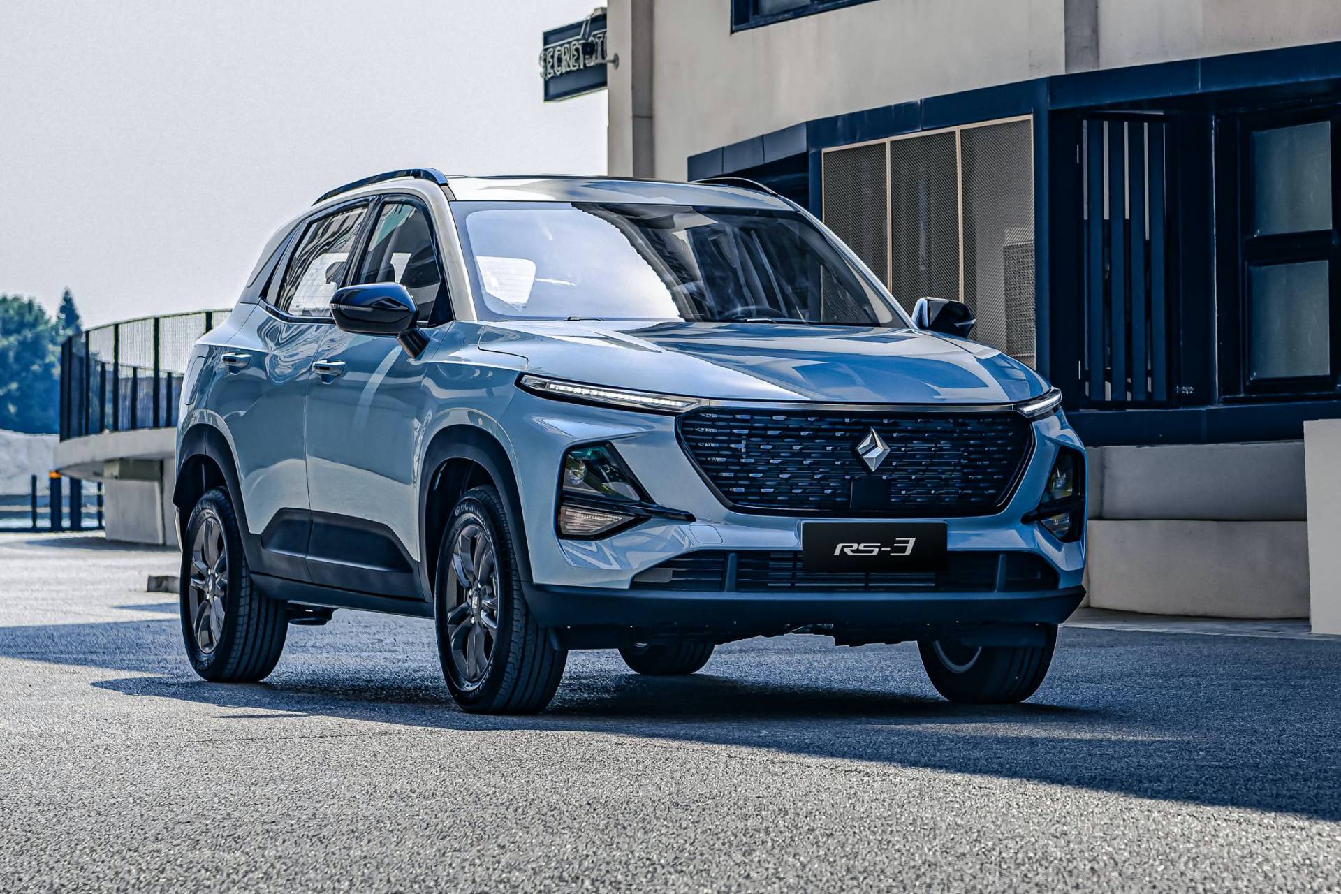 GM’s Baojun RS-3 Is A Small SUV For China That Costs Just $10,160