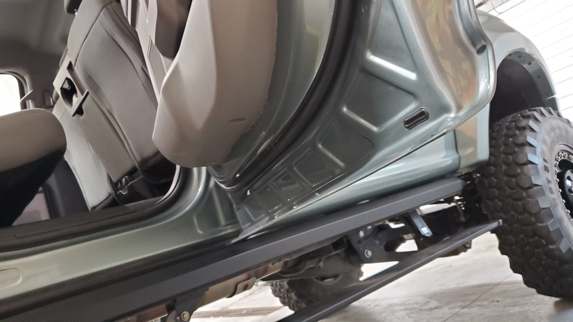 Deep Down, You Know You Want This Ford F-550 Super Duty 6×6 ‘Indomitus’