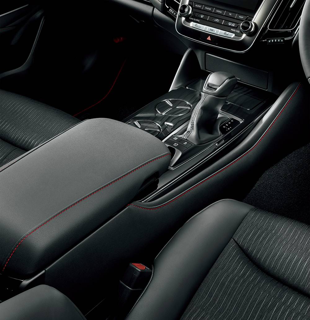 JDM Gem: Toyota Gives Crown Luxury Sedan A Mature “Sport Style” Treatment