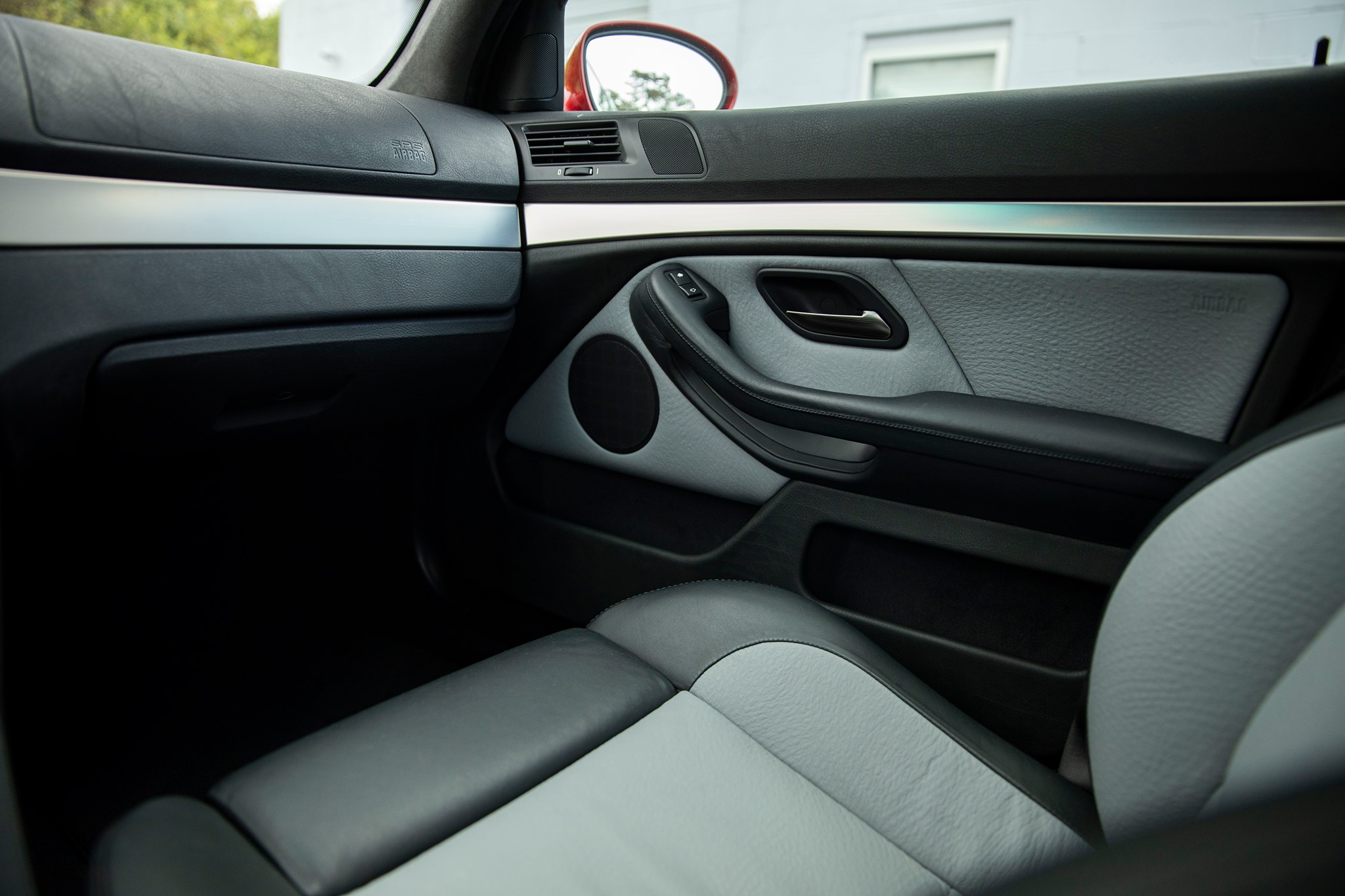 Low-Mileage BMW E39 M5 Is Certainly Desirable – But $150K Desirable?