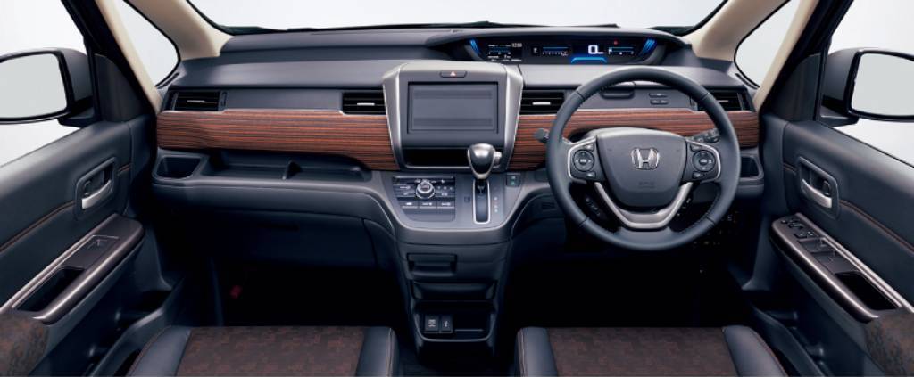 2020 Honda Freed Gets Facelifted In Japan, Gains SUV-Style Crosstar Version