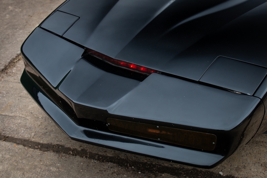 Relive Your Childhood Fantasies With This Pontiac Trans Am KITT Replica