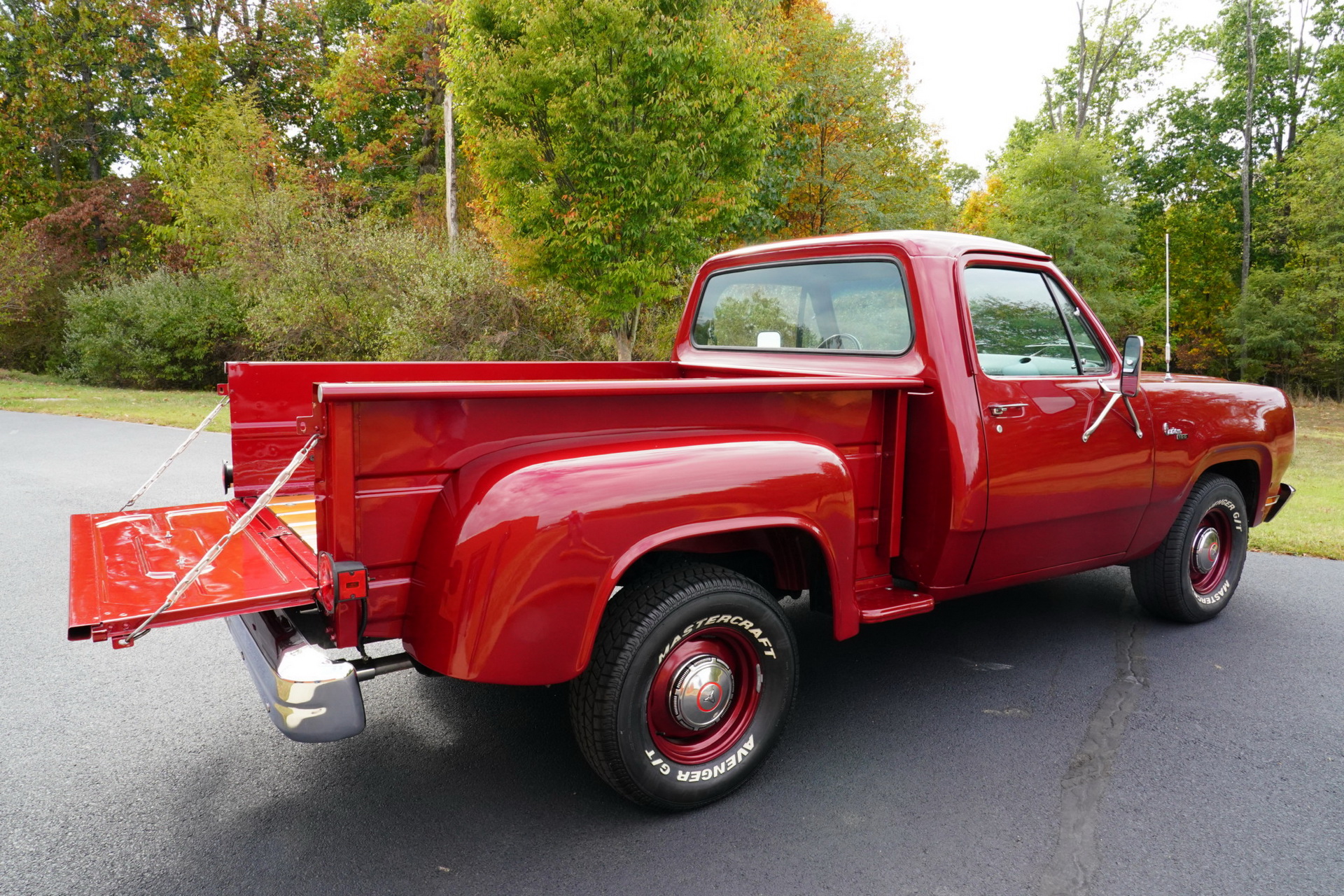 1979 Dodge D100 Truck Has ‘Vintage’ Written All Over It