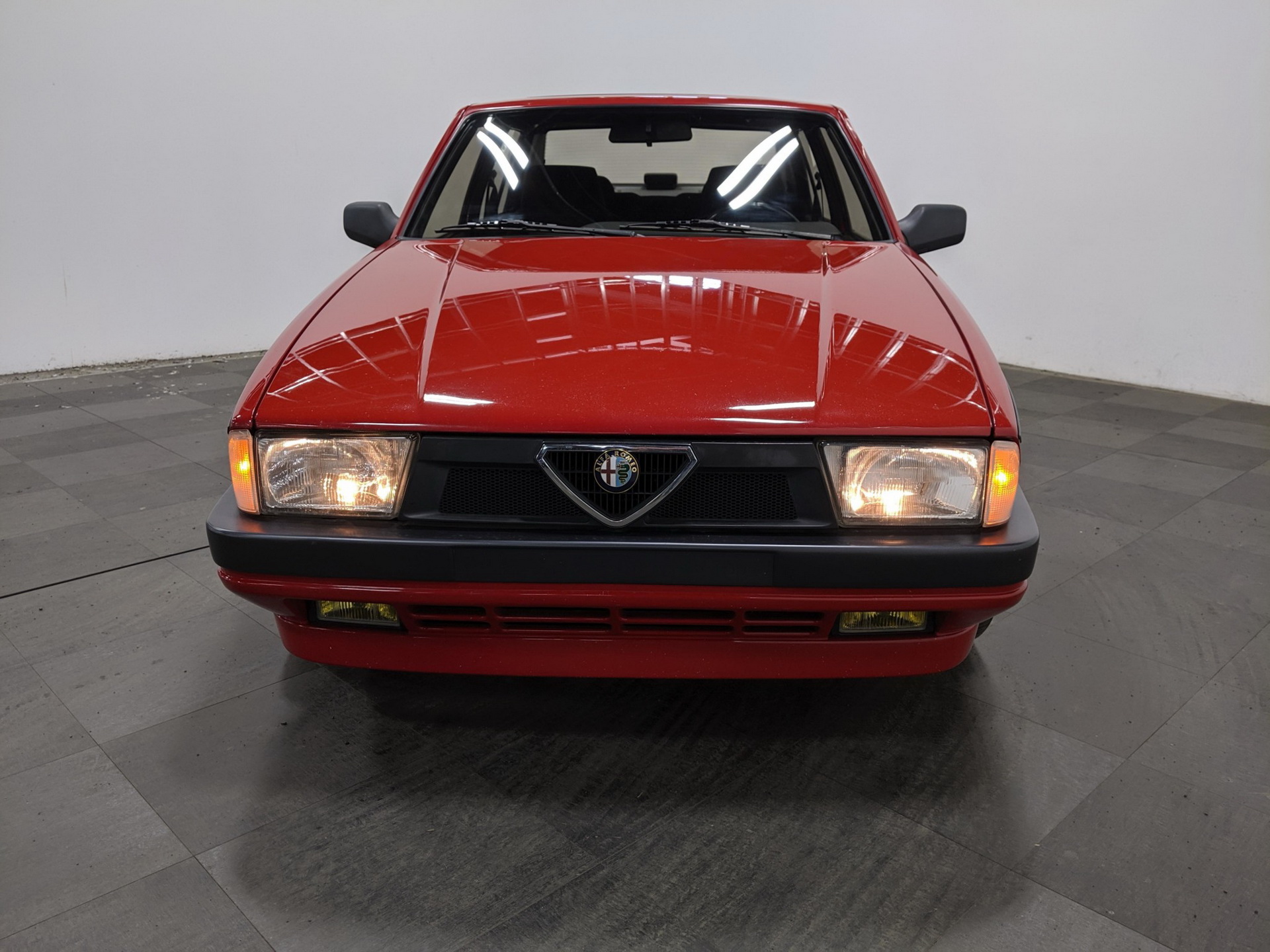 This 1988 Alfa Romeo Milano Verde V6 Can Help You Earn Your Petrolhead Stripes