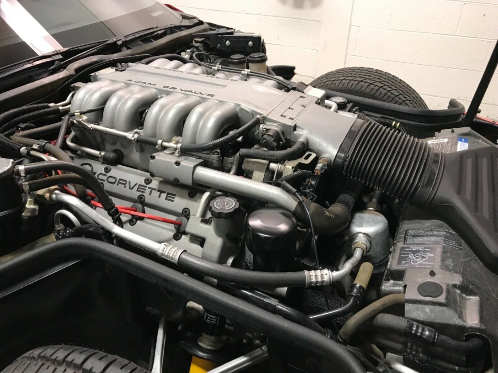 A Dealer Kept A Brand New 1991 Corvette ZR1 In His Garage, Now It Could Be Yours