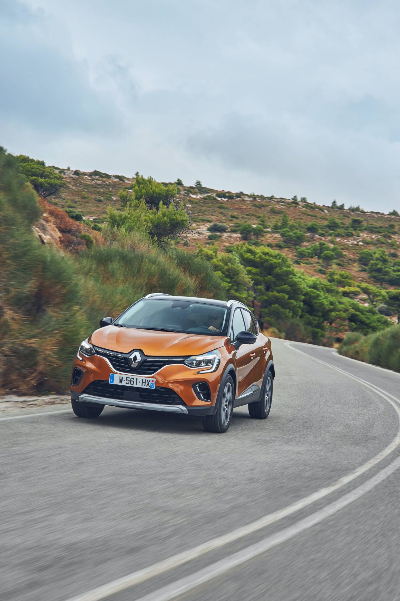 2020 Renault Captur Vies For European Supremacy, Stars In Huge Gallery