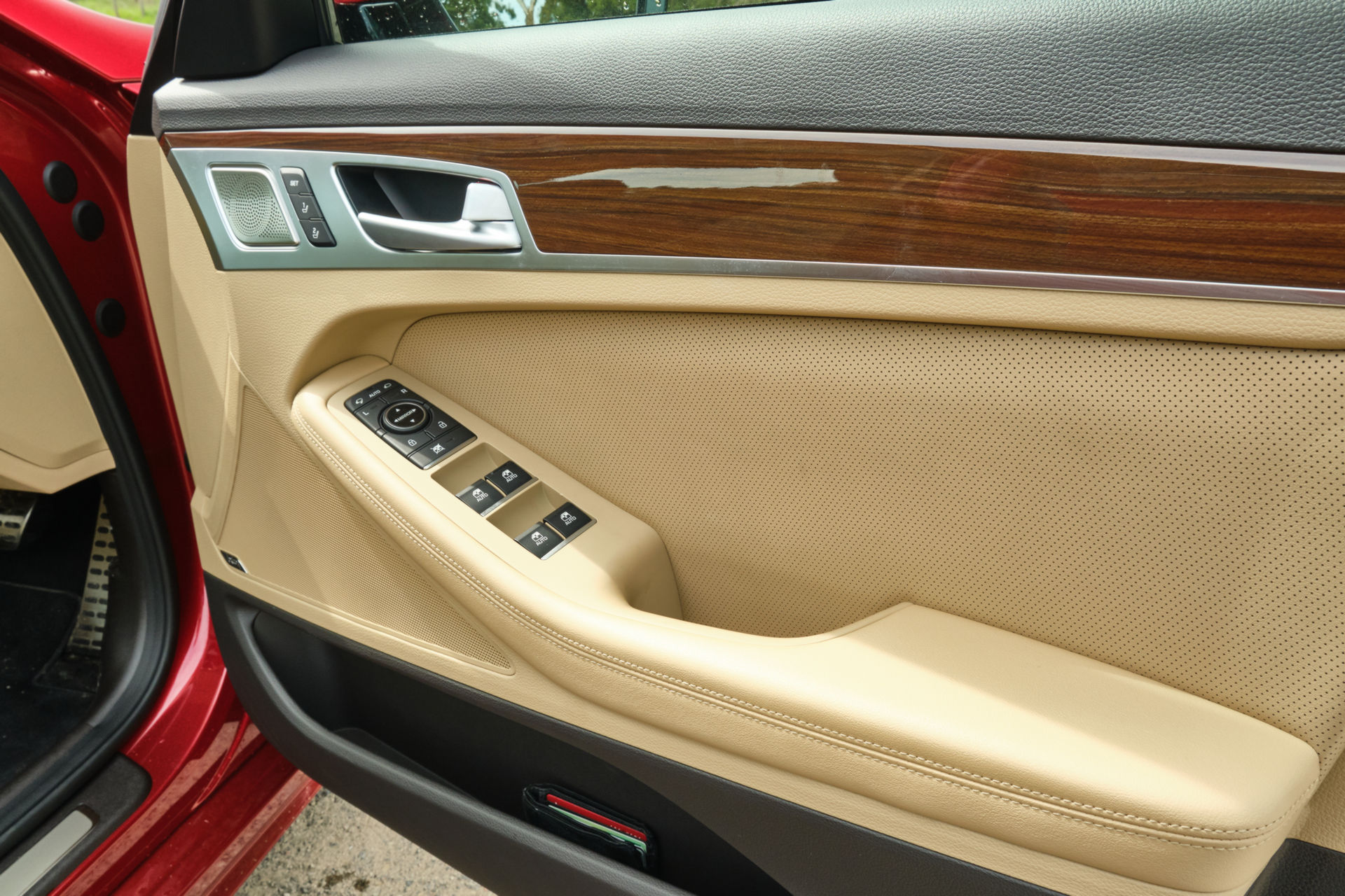 Driven: 2019 Genesis G80 Ultimate Sport Design Is Part Muscle, Part Luxury