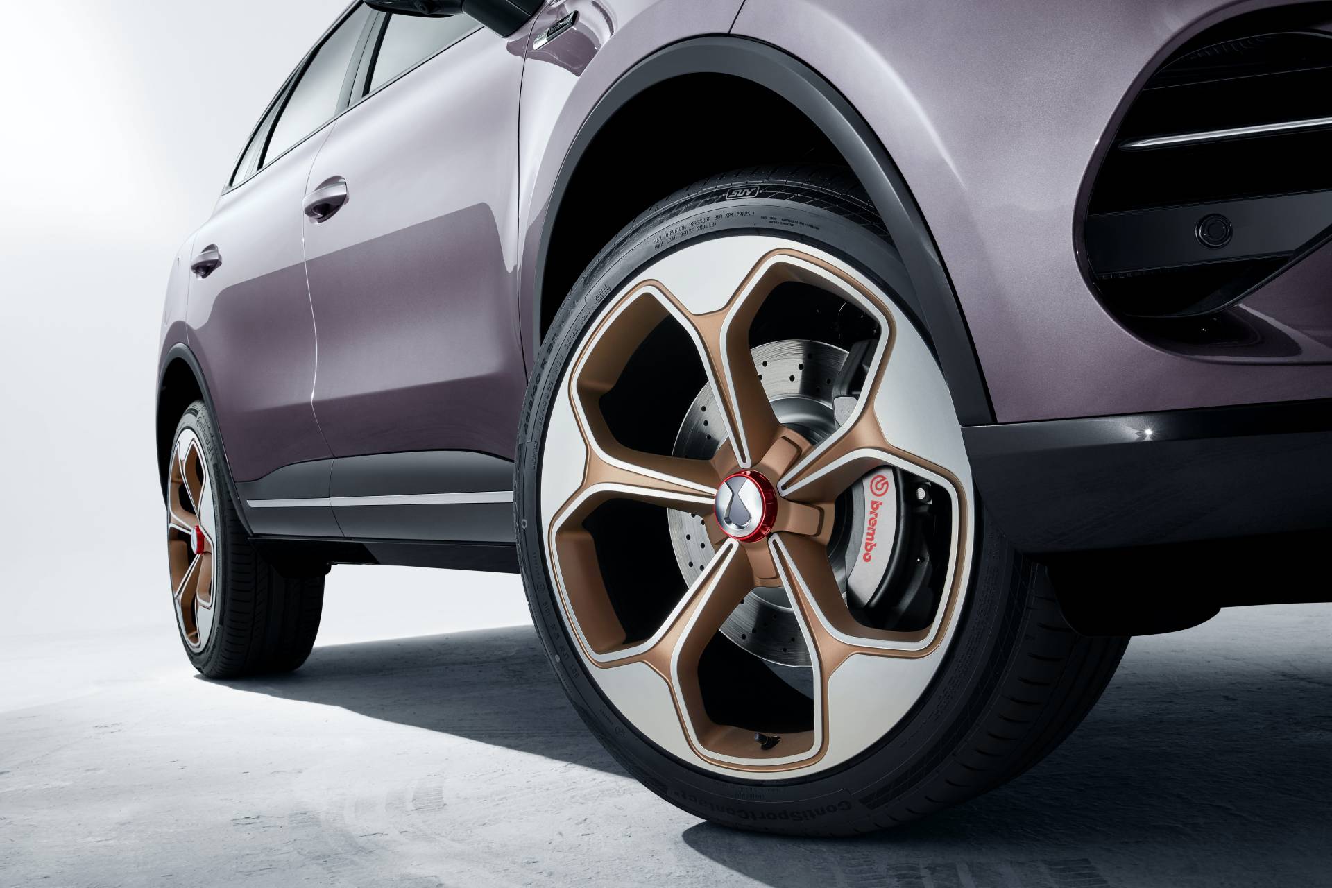 China’s Denza X Electric SUV Is A Mercedes-Benz In All But Name