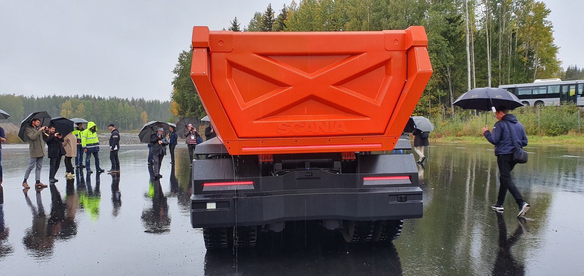 We Spent A Day Driving Trucks And Buses In Sweden, And Learned About VW Group Traton’s Future Plans