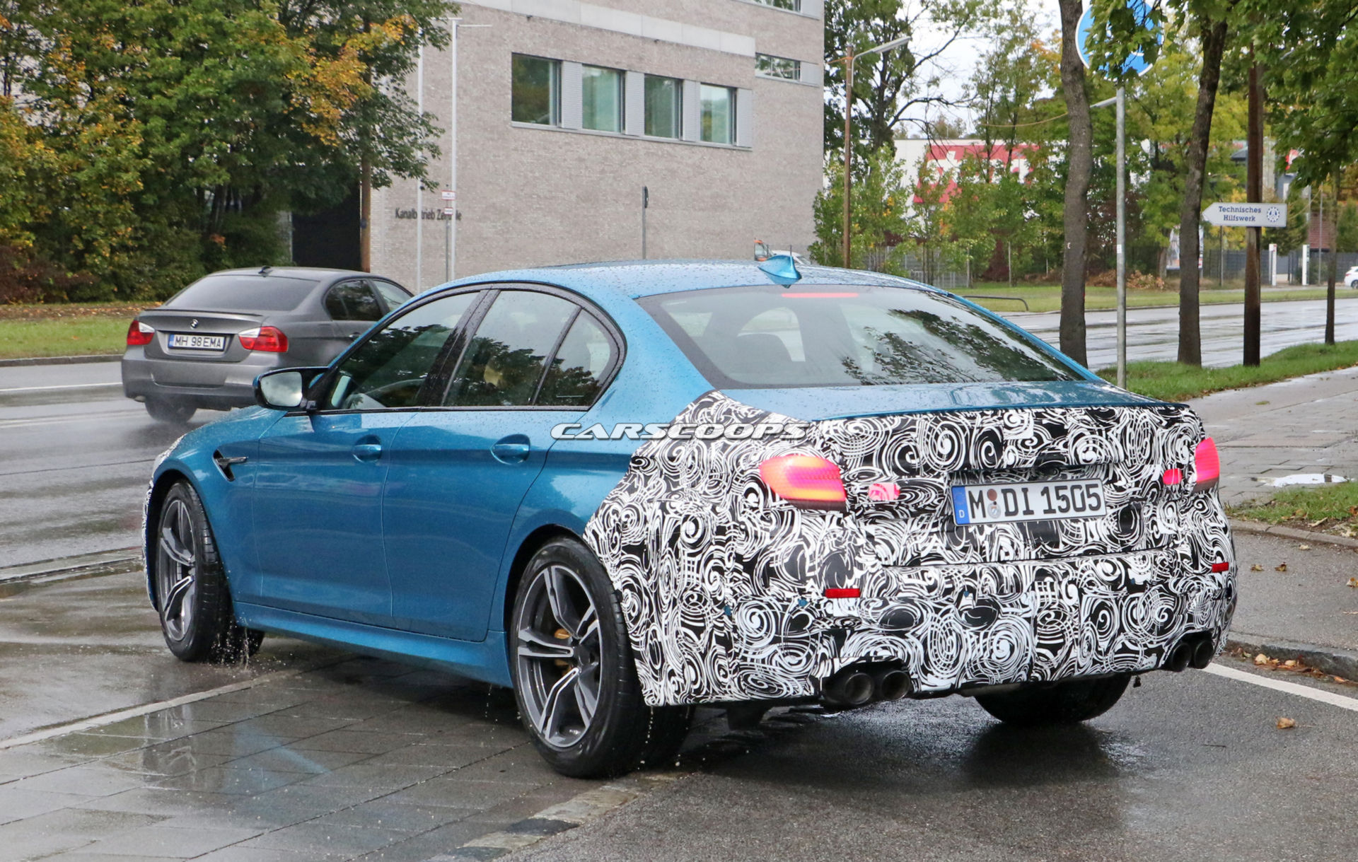 2021 BMW M5 Facelift Spied Right Next To Current Model: Can You Tell The Differences?