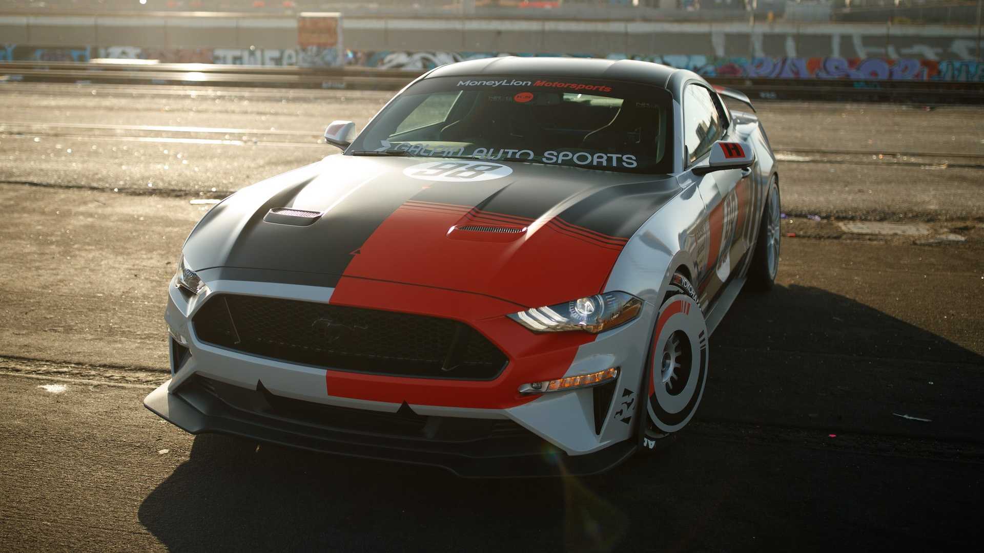 This Retro-Inspired Ford Mustang Has 700 HP And Is Heading To SEMA