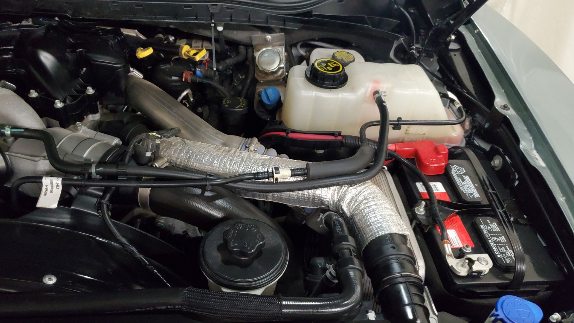 Deep Down, You Know You Want This Ford F-550 Super Duty 6×6 ‘Indomitus’