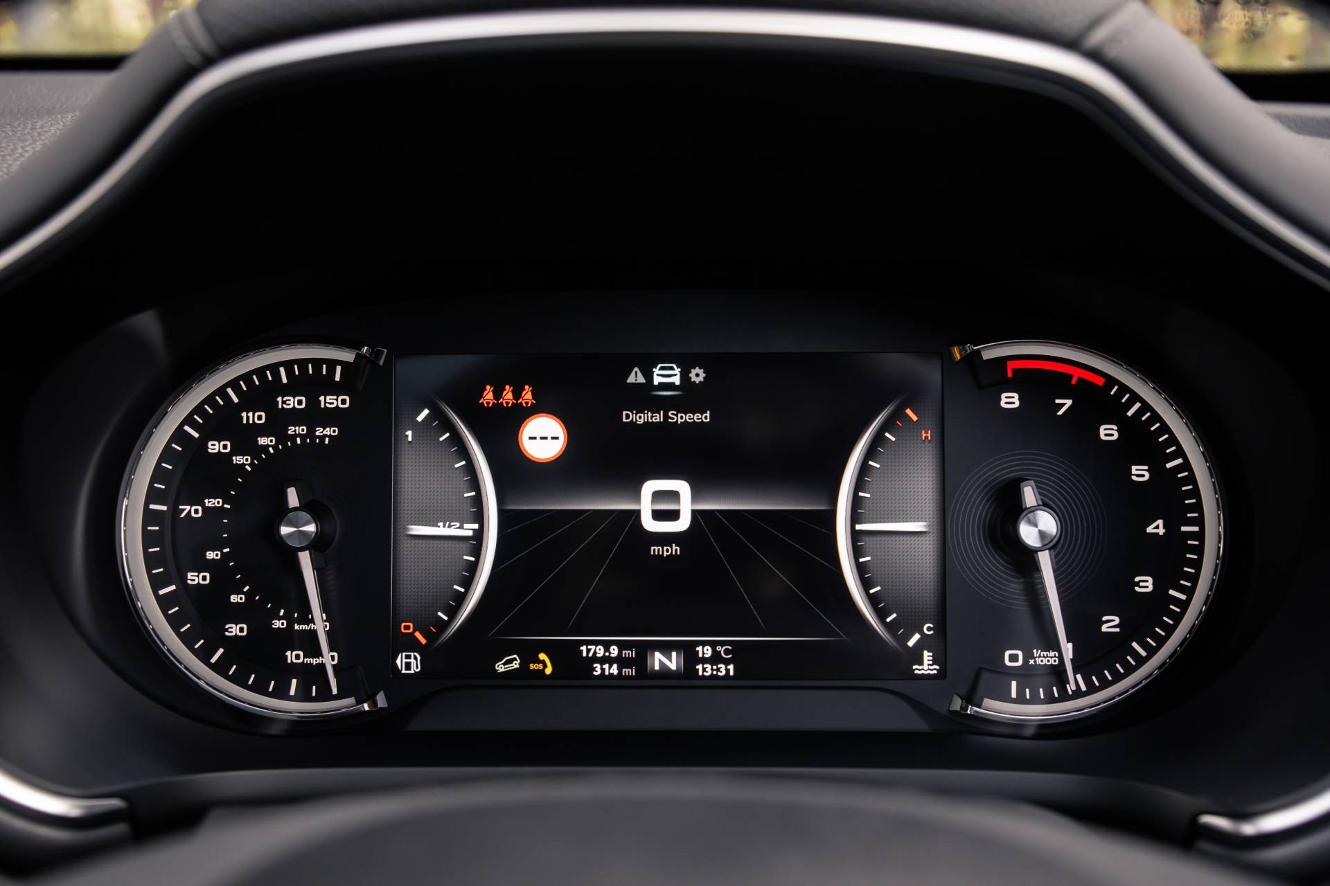 2020 MG HS Compact SUV Reaches UK Shores After Long Voyage From China