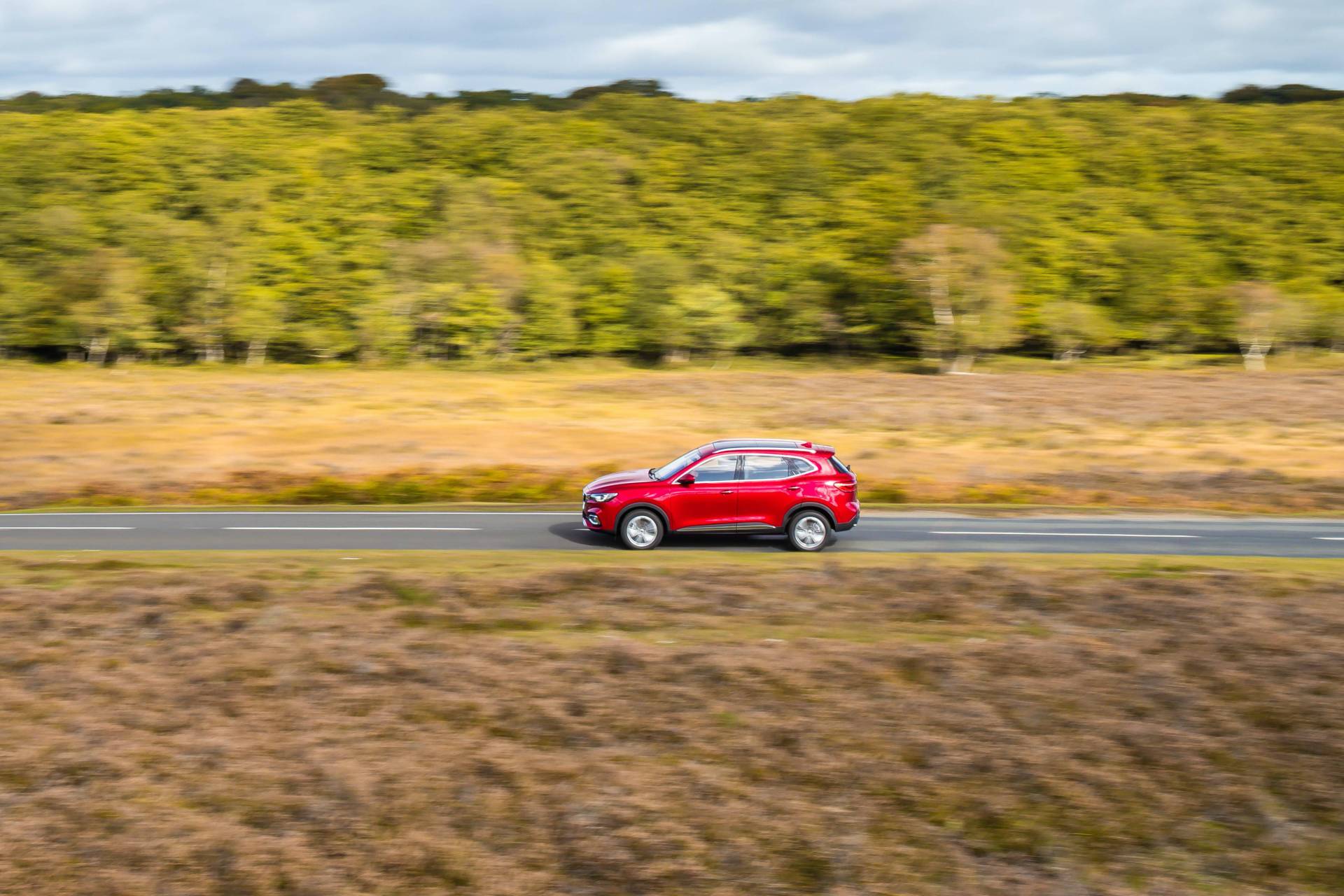 2020 MG HS Compact SUV Reaches UK Shores After Long Voyage From China
