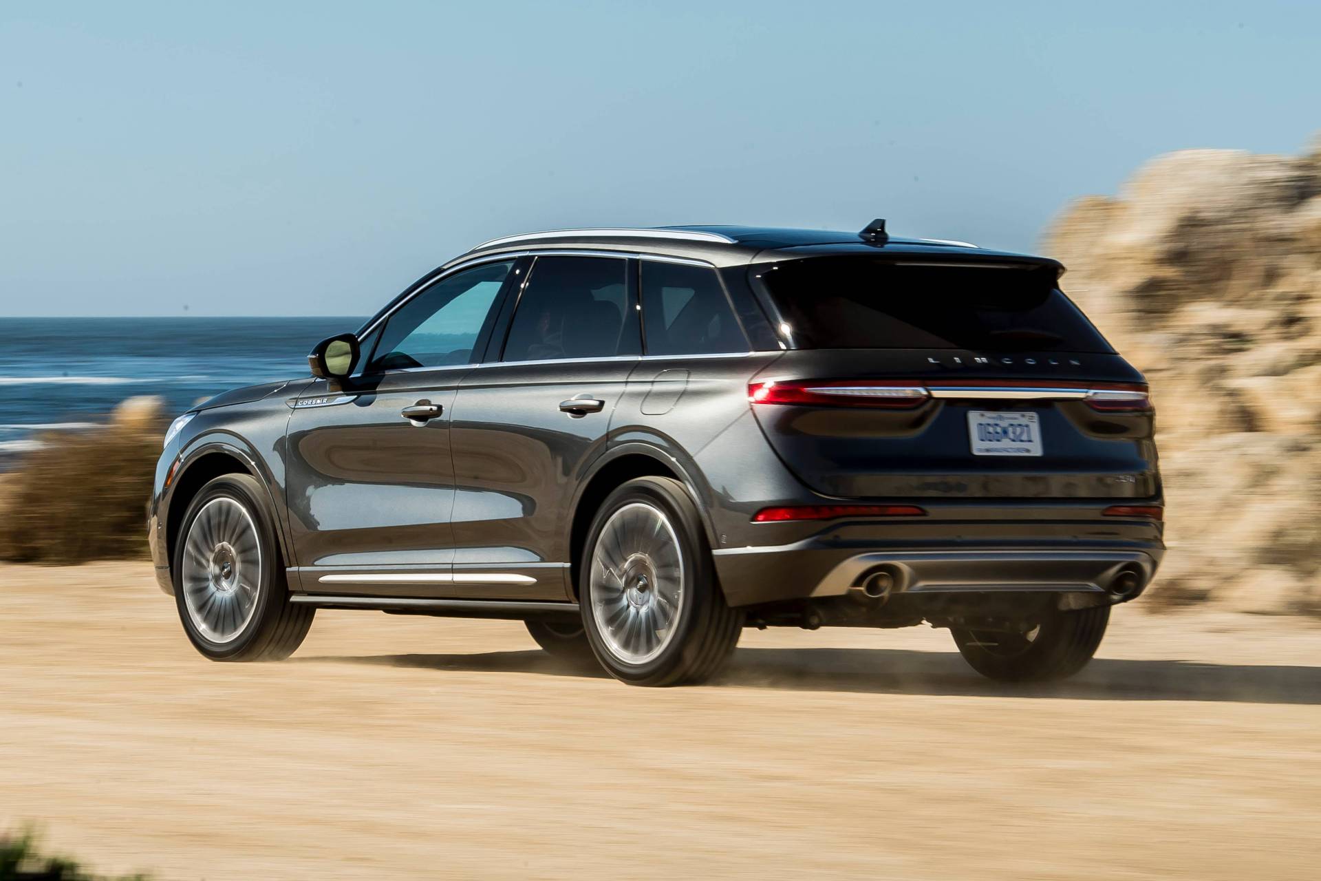 Lincoln Shows Us More Of The 2020 Corsair In 99 New Photos