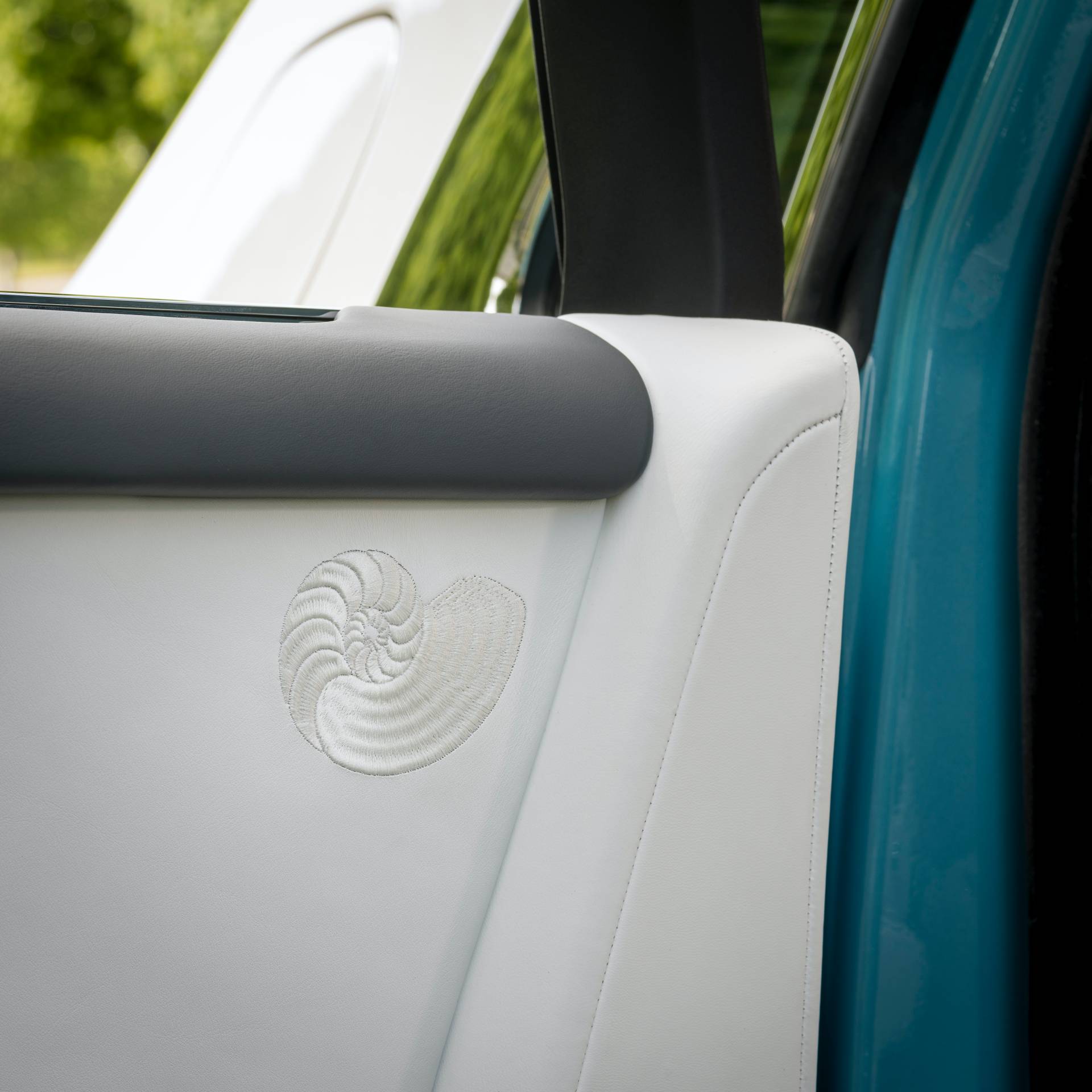 These Bespoke Phantoms Prove Rolls-Royce Has Elevated Car Making To An Art Form