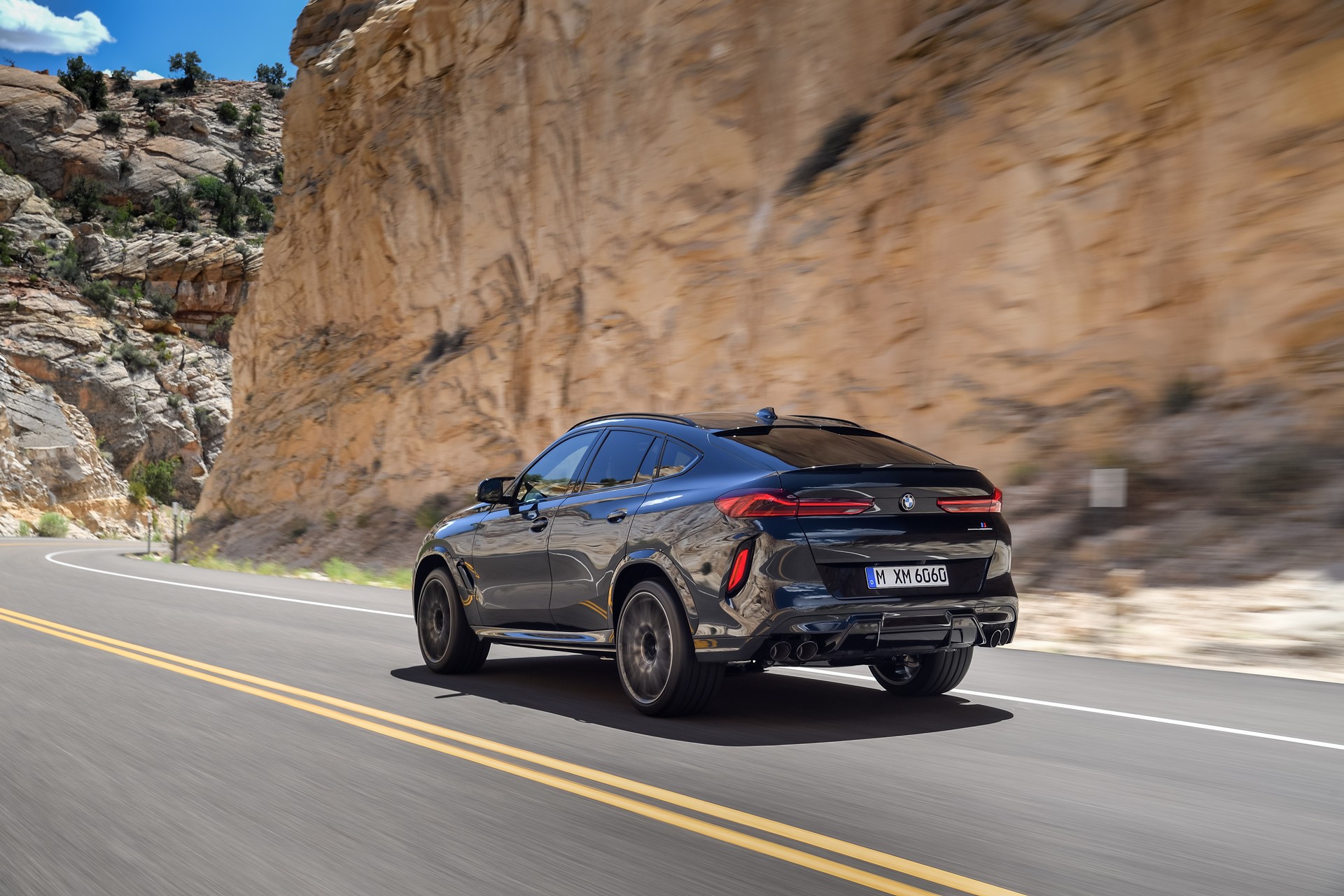 BMW X5 M And X6 M Unveiled With Up To 617 HP