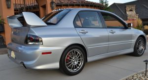 10K-Mile Mitsubishi Lancer Evo IX MR Should Be On Your Bucket List
