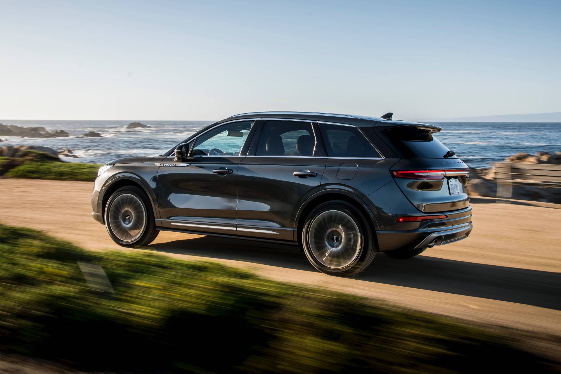 Lincoln Shows Us More Of The 2020 Corsair In 99 New Photos