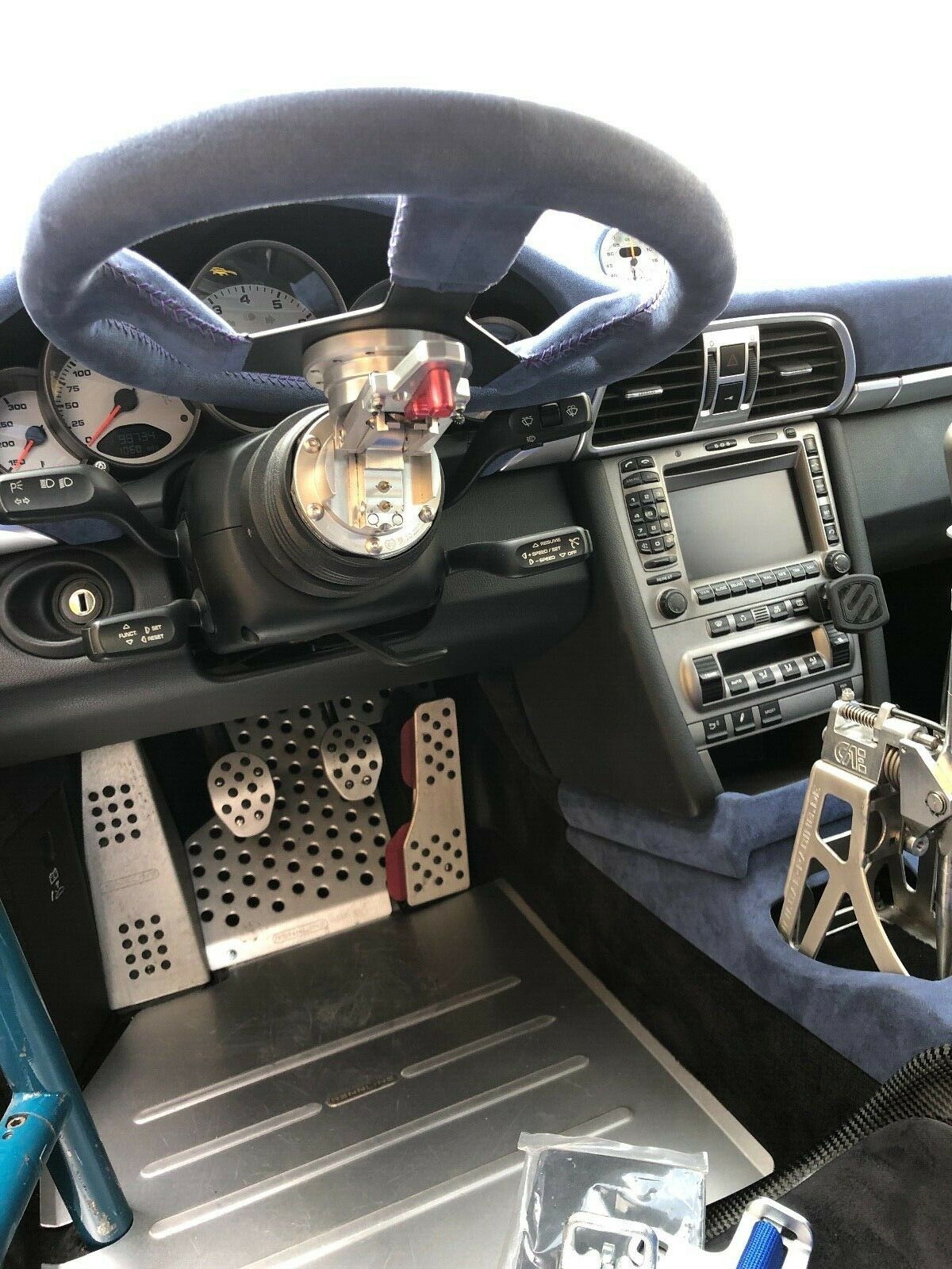 Slantnose 2008 Porsche 911 SEMA Car Sure Is An Interesting Ride