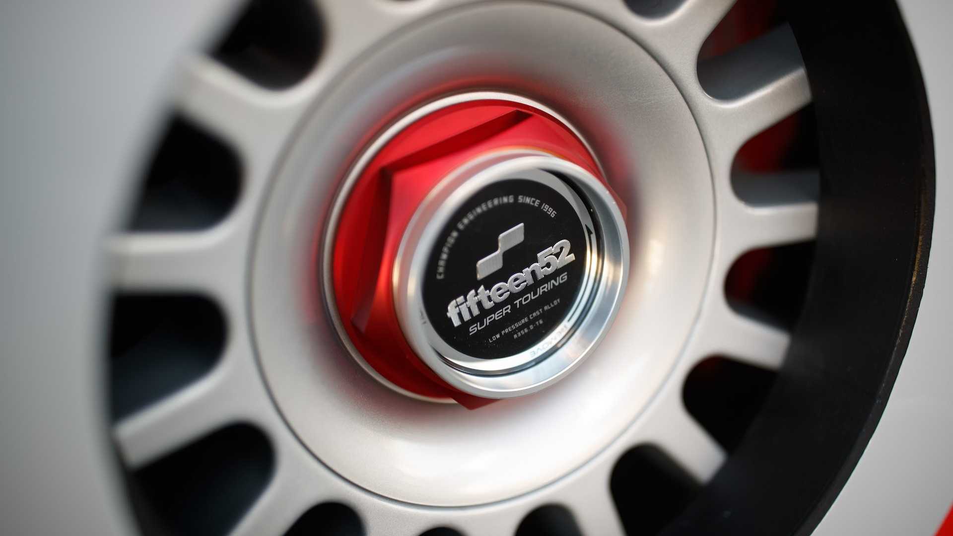 This Retro-Inspired Ford Mustang Has 700 HP And Is Heading To SEMA