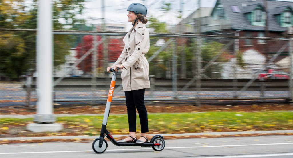 Hundreds Of Germans Lose Their Driver’s License For Using E-Scooters At Oktoberfest