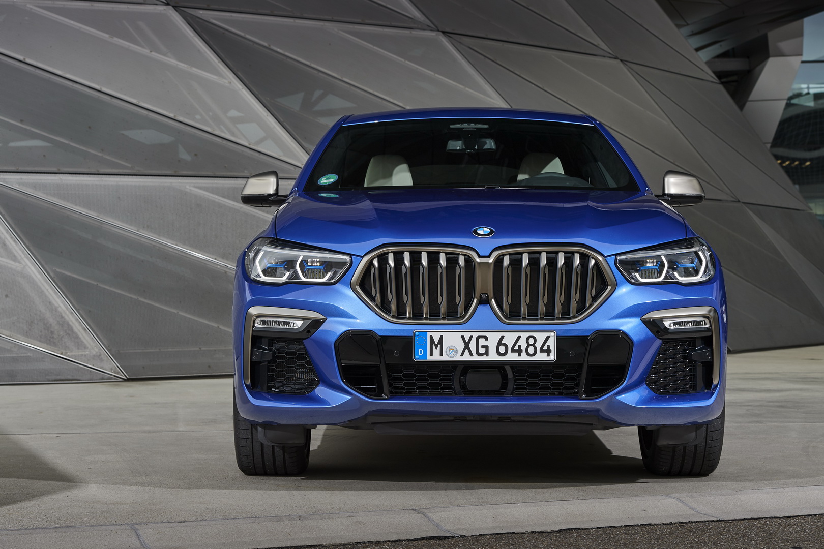 BMW Wants You To Explore Every Detail Of The New X6 In 102 Images