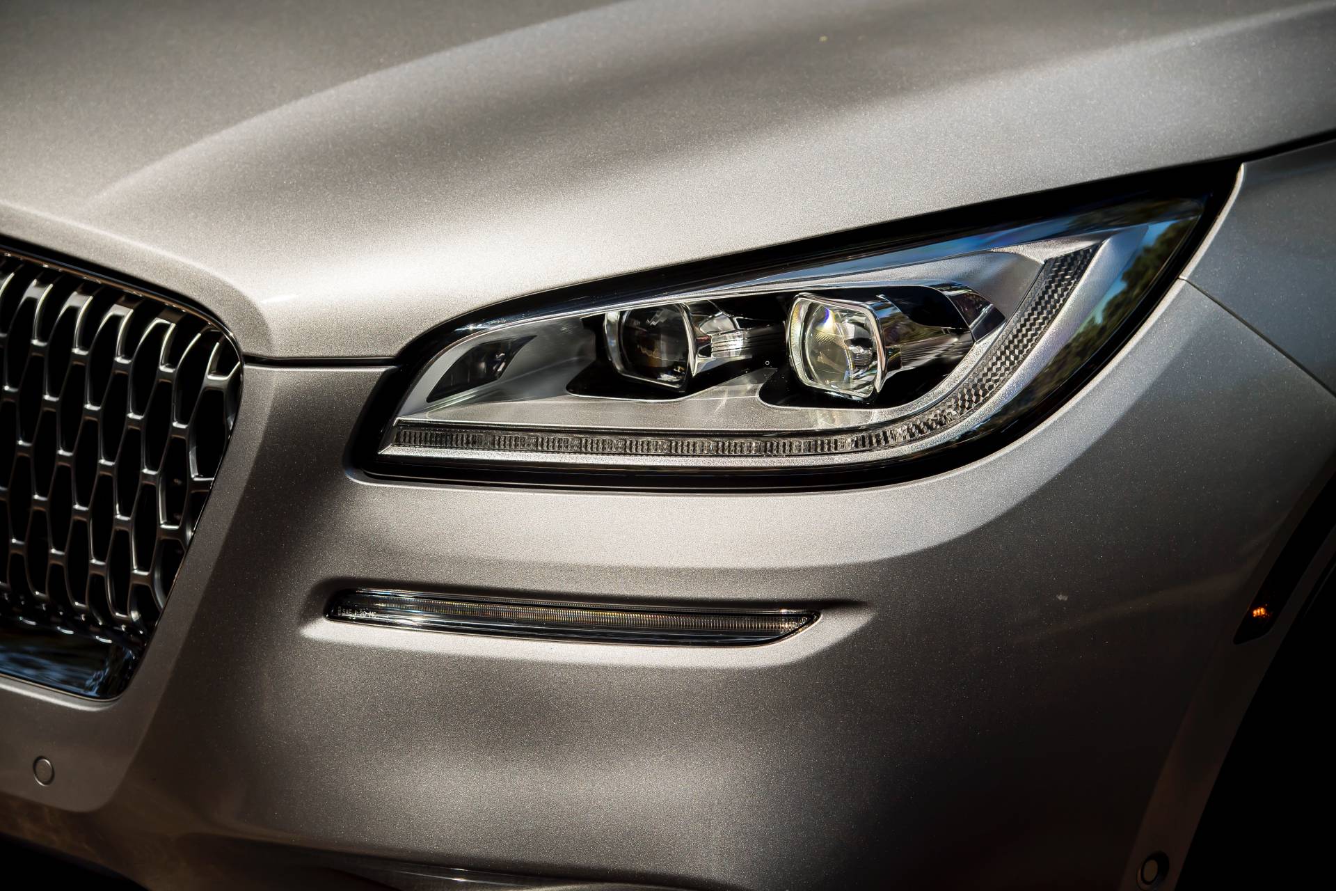 Lincoln Shows Us More Of The 2020 Corsair In 99 New Photos