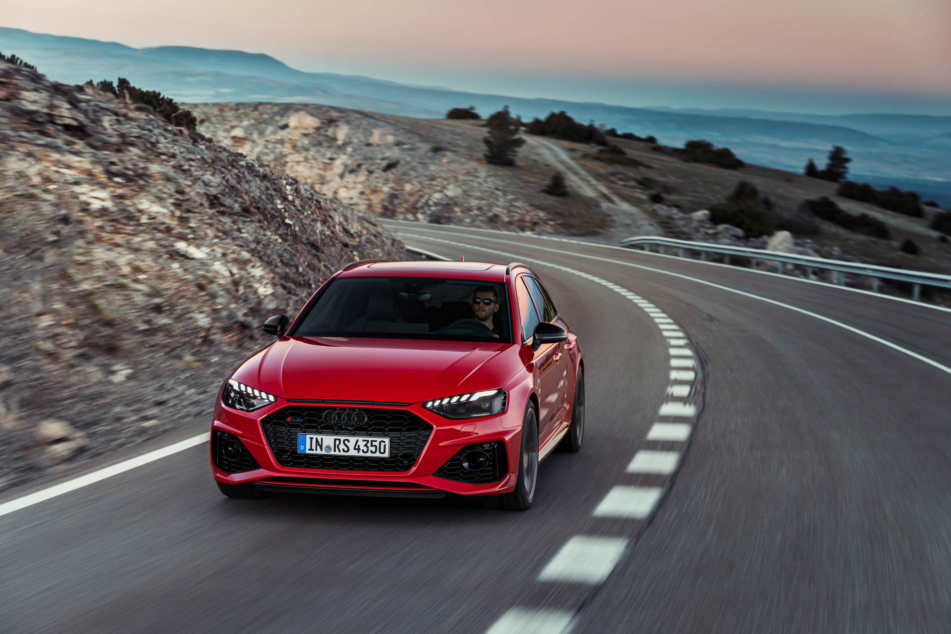 Facelifted 2020 Audi RS4 Avant Launches With Its Big Brother’s Looks