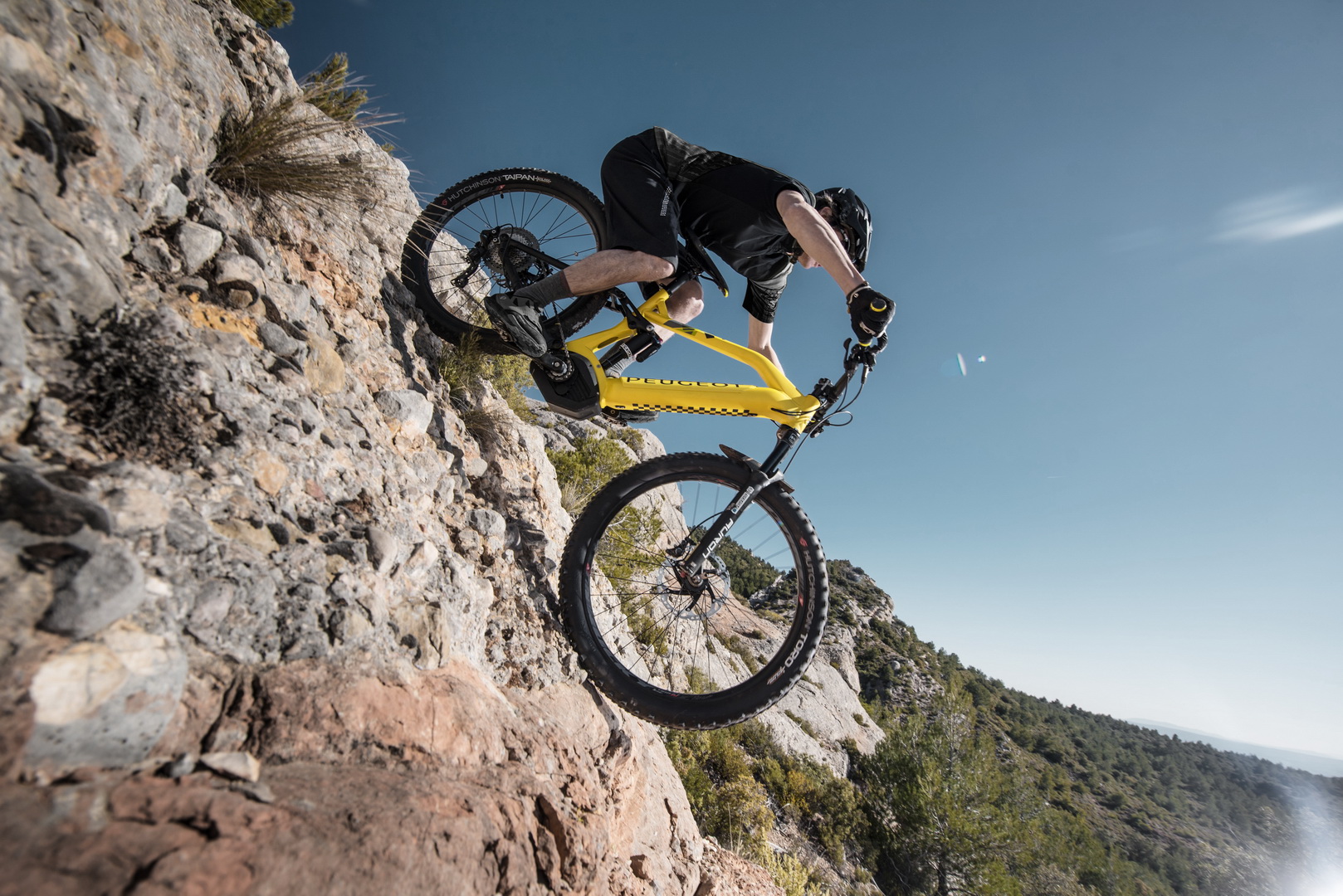 Peugeot’s New Electric Mountain Bike Has Better Range Than Some EVs