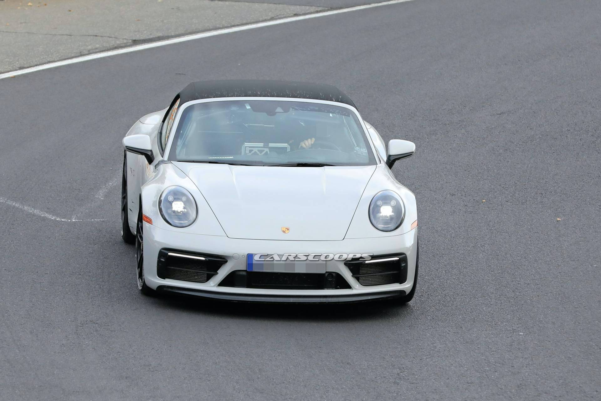 2020 Porsche 911 GTS Cabriolet Spied Camouflage-Free (Again), Looks Good