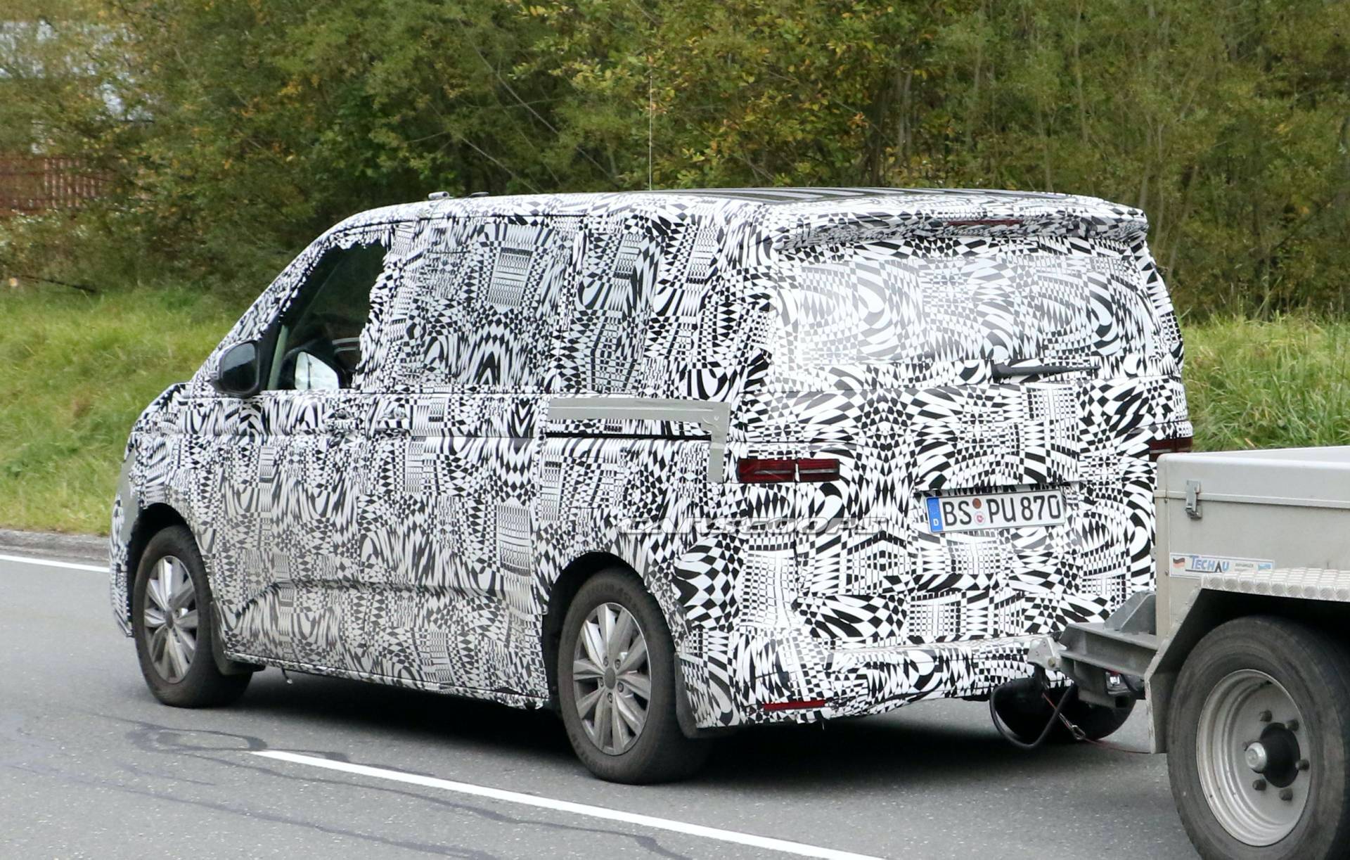 2020 VW T7 Multivan Spied, Will Reportedly Be Based On MQB Platform