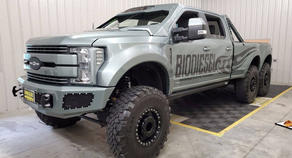  Deep Down, You Know You Want This Ford F-550 Super Duty 6×6 ‘Indomitus’