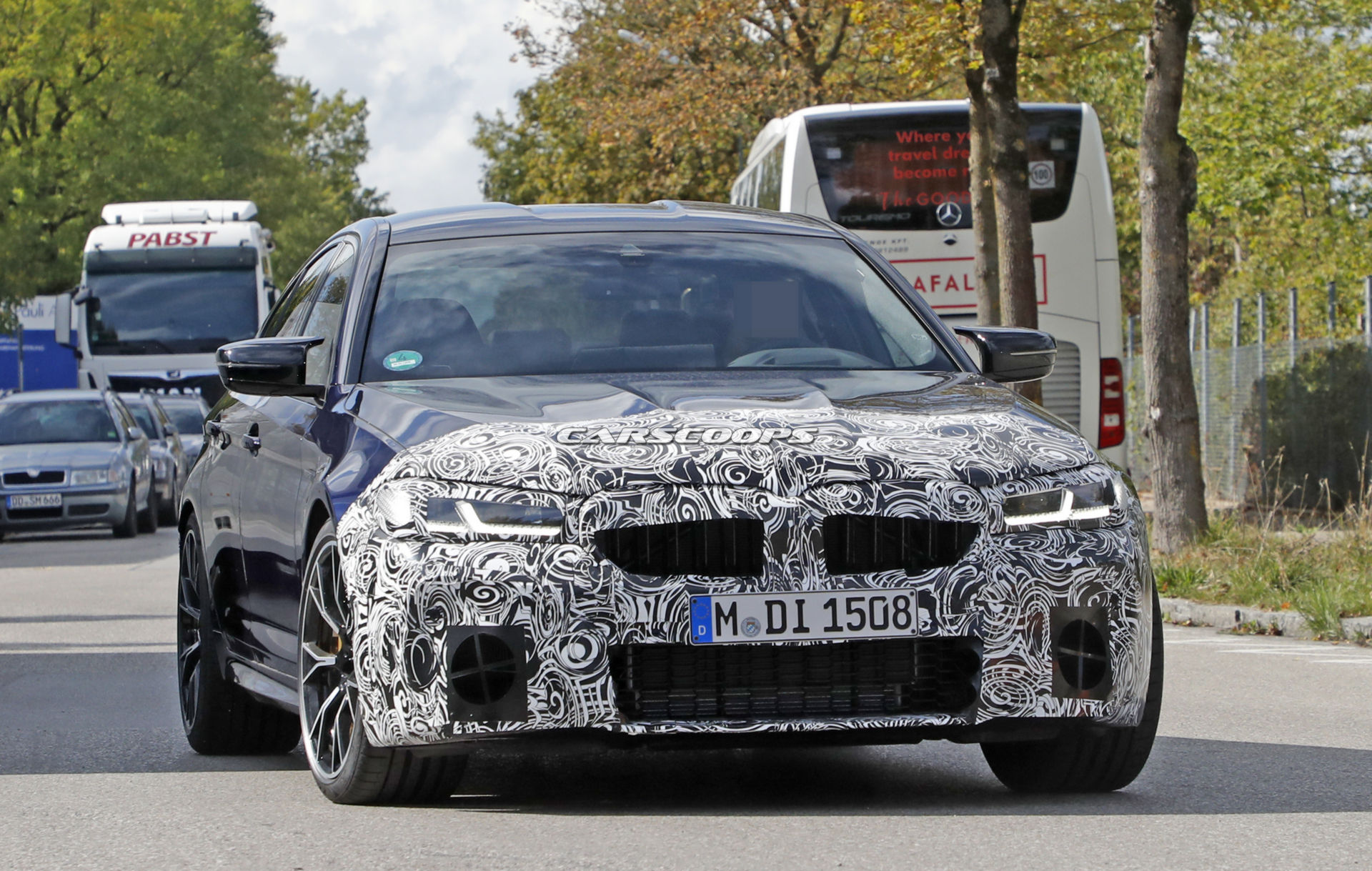 2021 BMW M5 Facelift Spied Right Next To Current Model: Can You Tell The Differences?