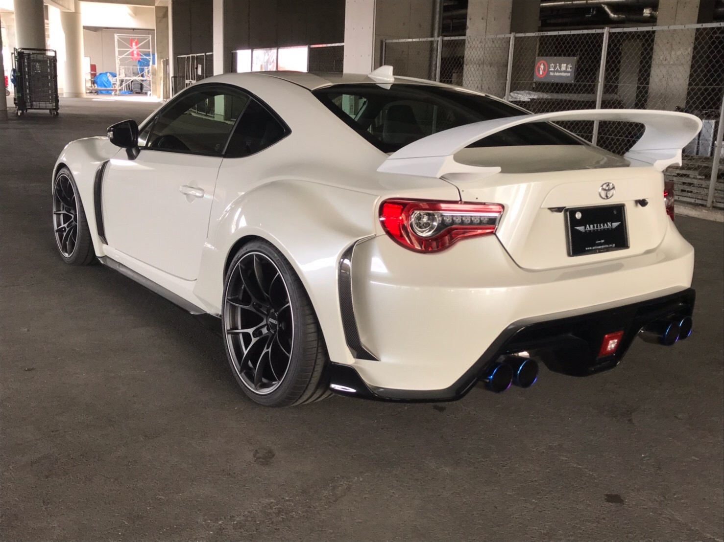 Artisan Spirits Gives Toyota 86 A Fresh Look And A 90’s Supra Style Wing