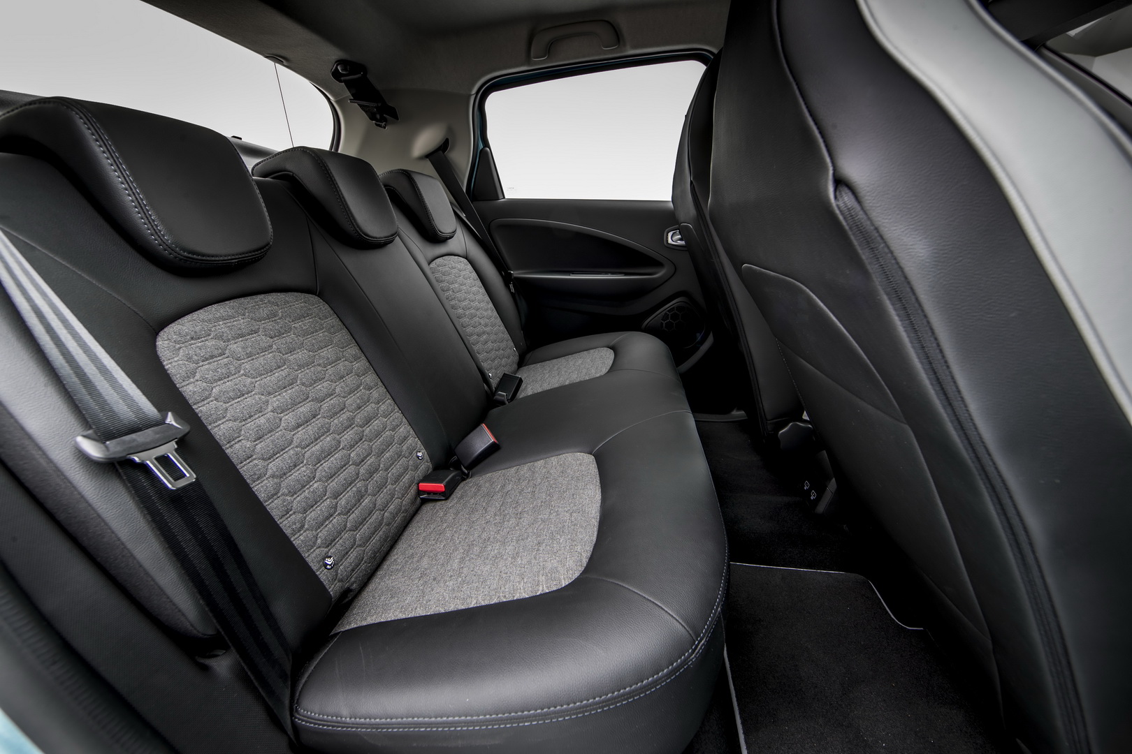 Renault Could Rival VW’s ID.3, Tesla Model 3 With Larger Electric Car