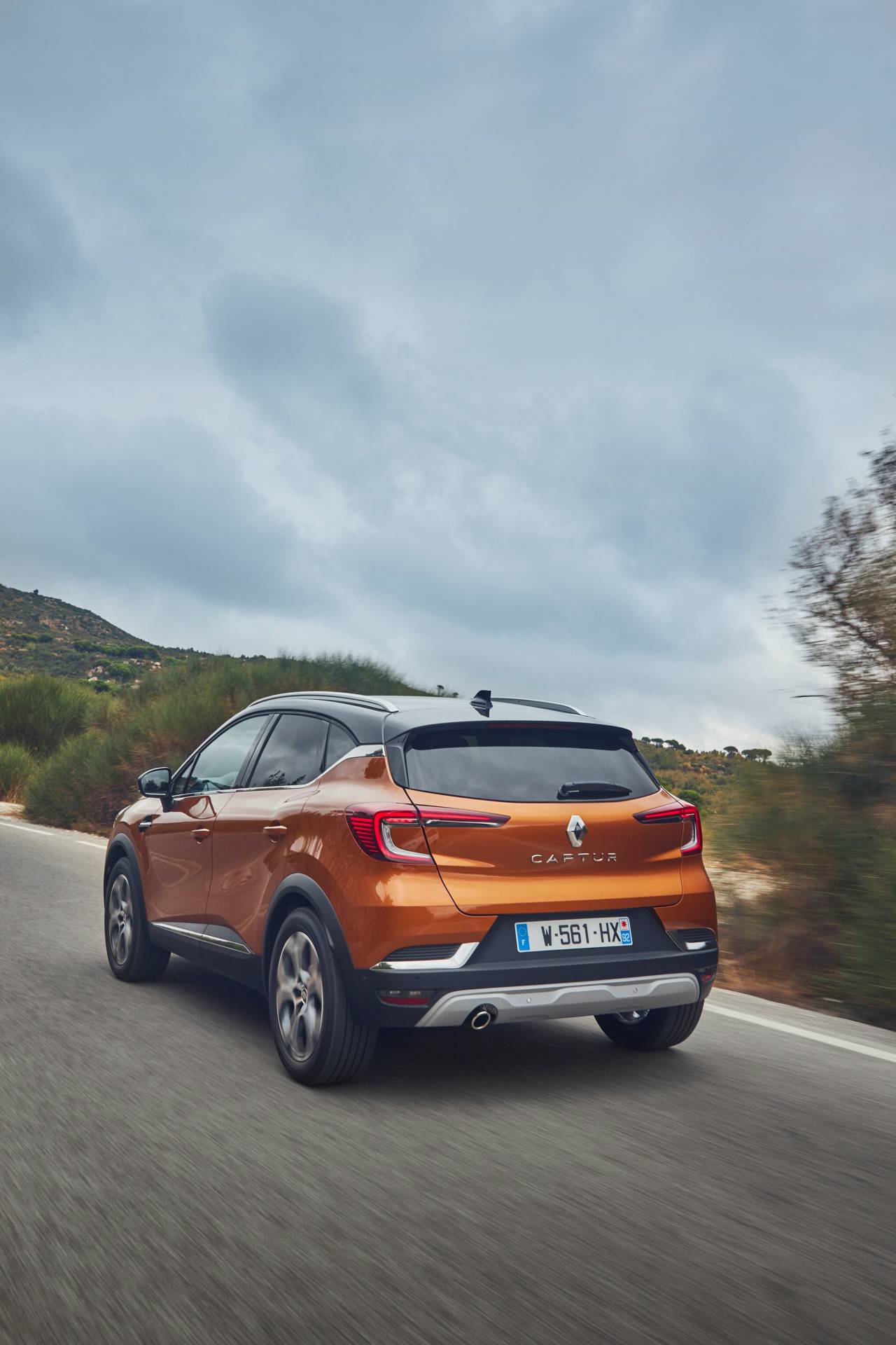 2020 Renault Captur Vies For European Supremacy, Stars In Huge Gallery