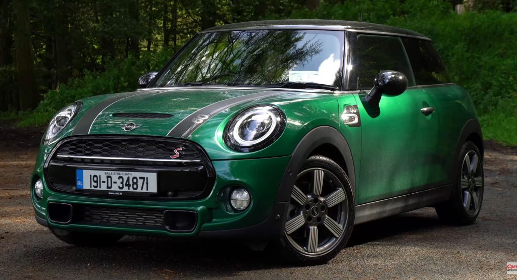  MINI Cooper S 60th Anniversary Is A Modern Hot Hatch With A Vintage Look