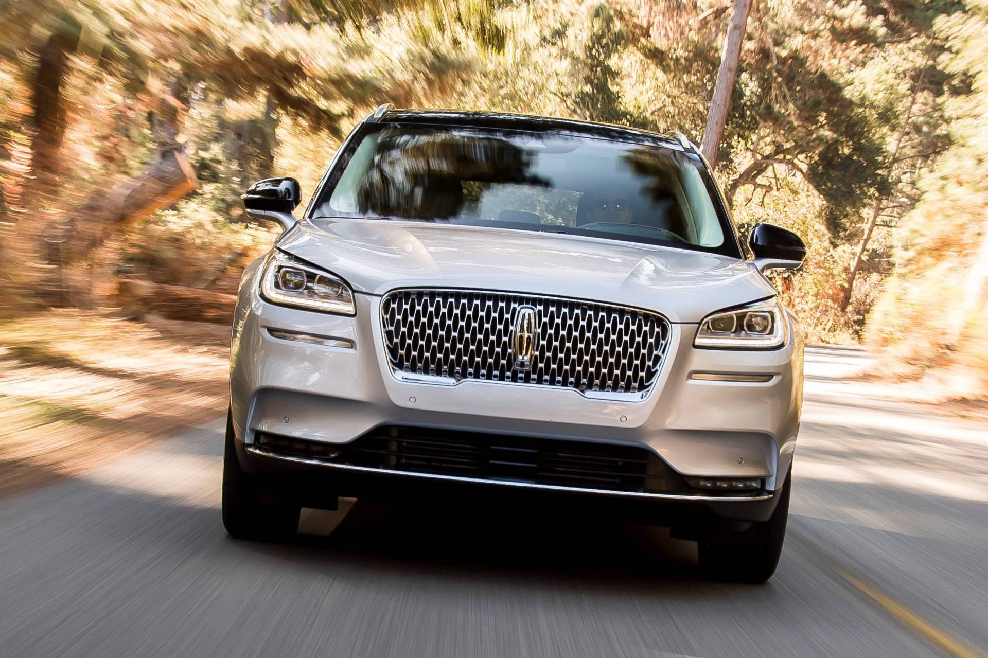 Lincoln Shows Us More Of The 2020 Corsair In 99 New Photos