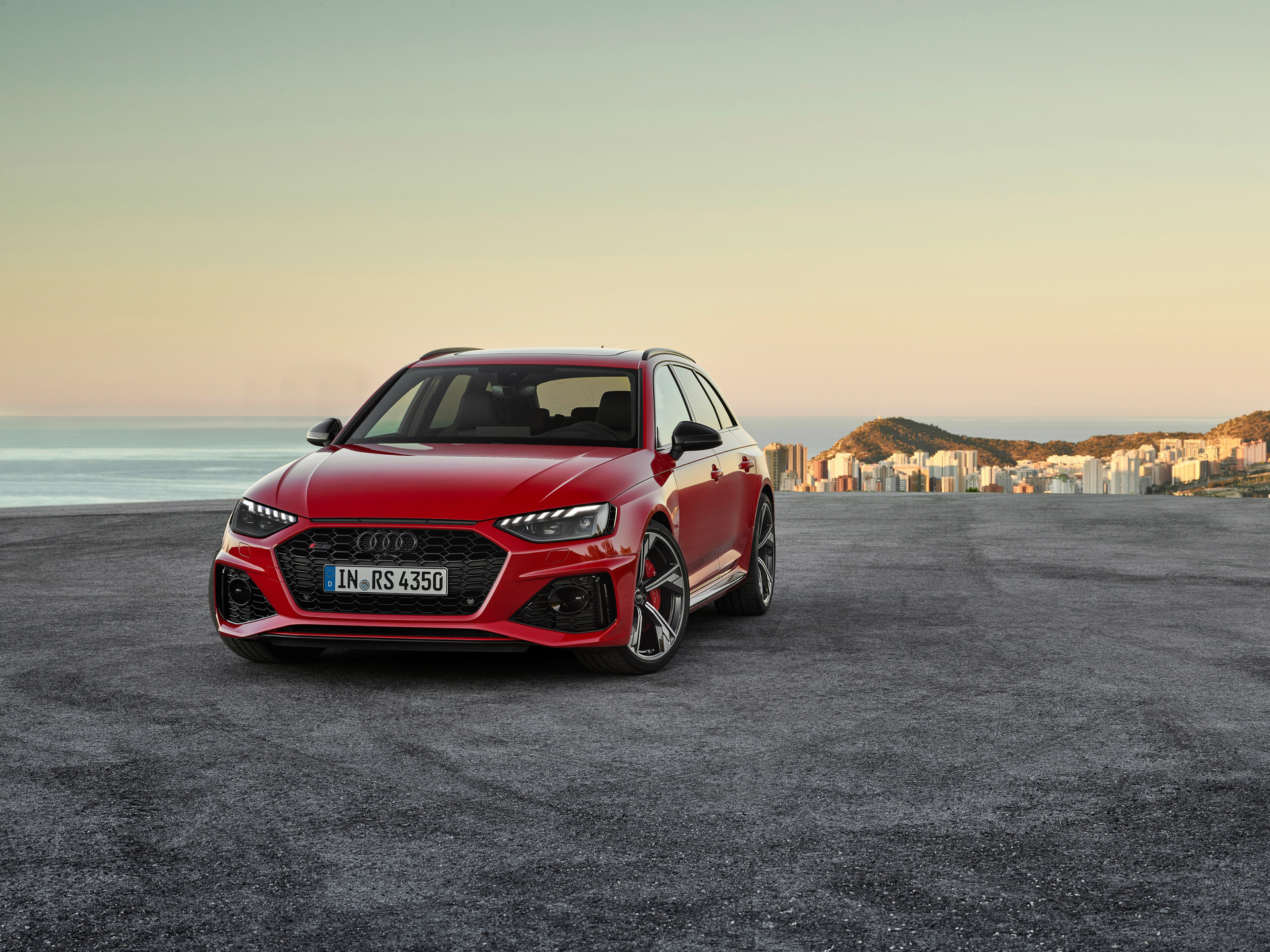 Facelifted 2020 Audi RS4 Avant Launches With Its Big Brother’s Looks