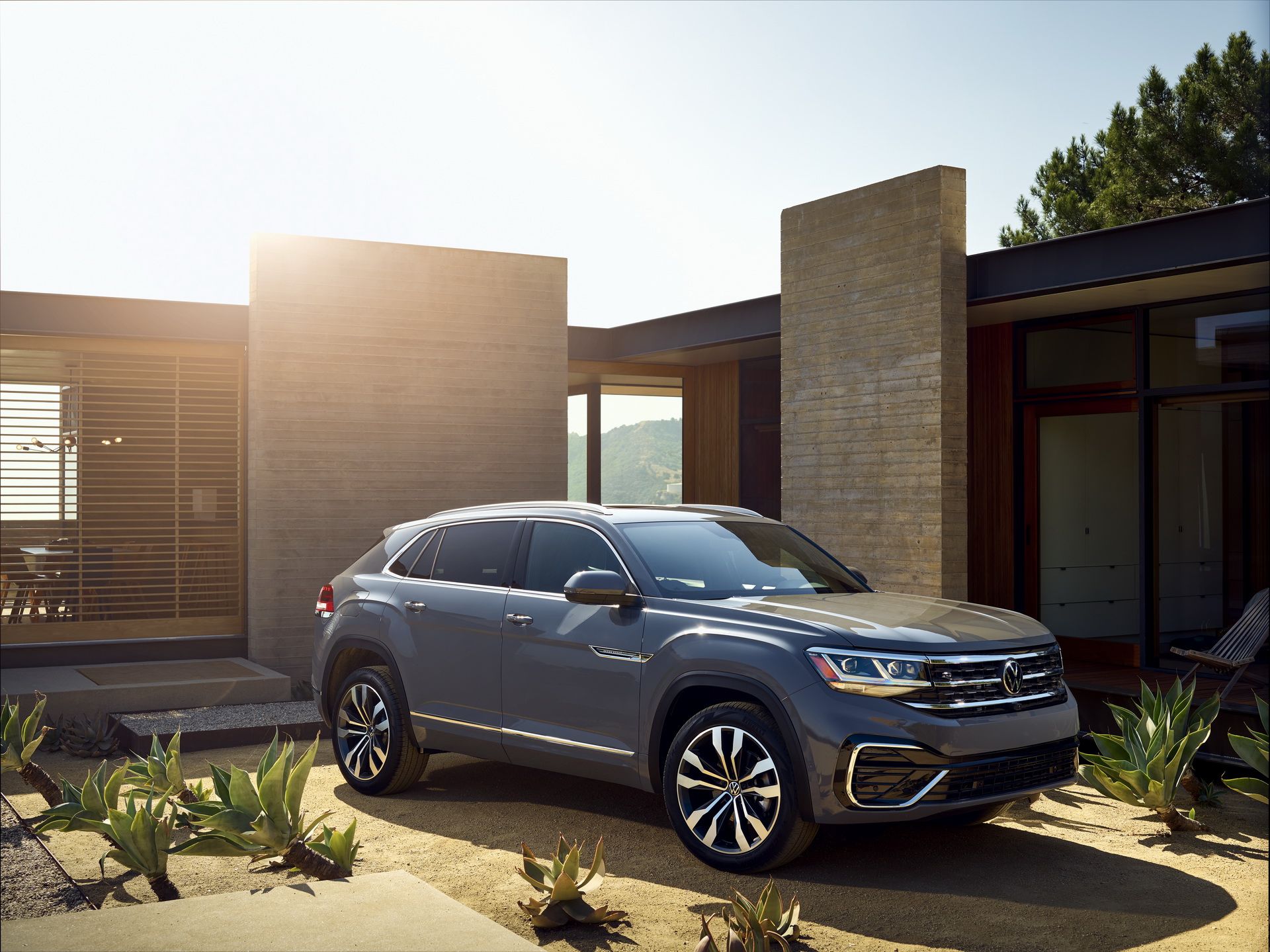 2020 VW Atlas Cross Sport Adds Itself To SUV Coupe Segment